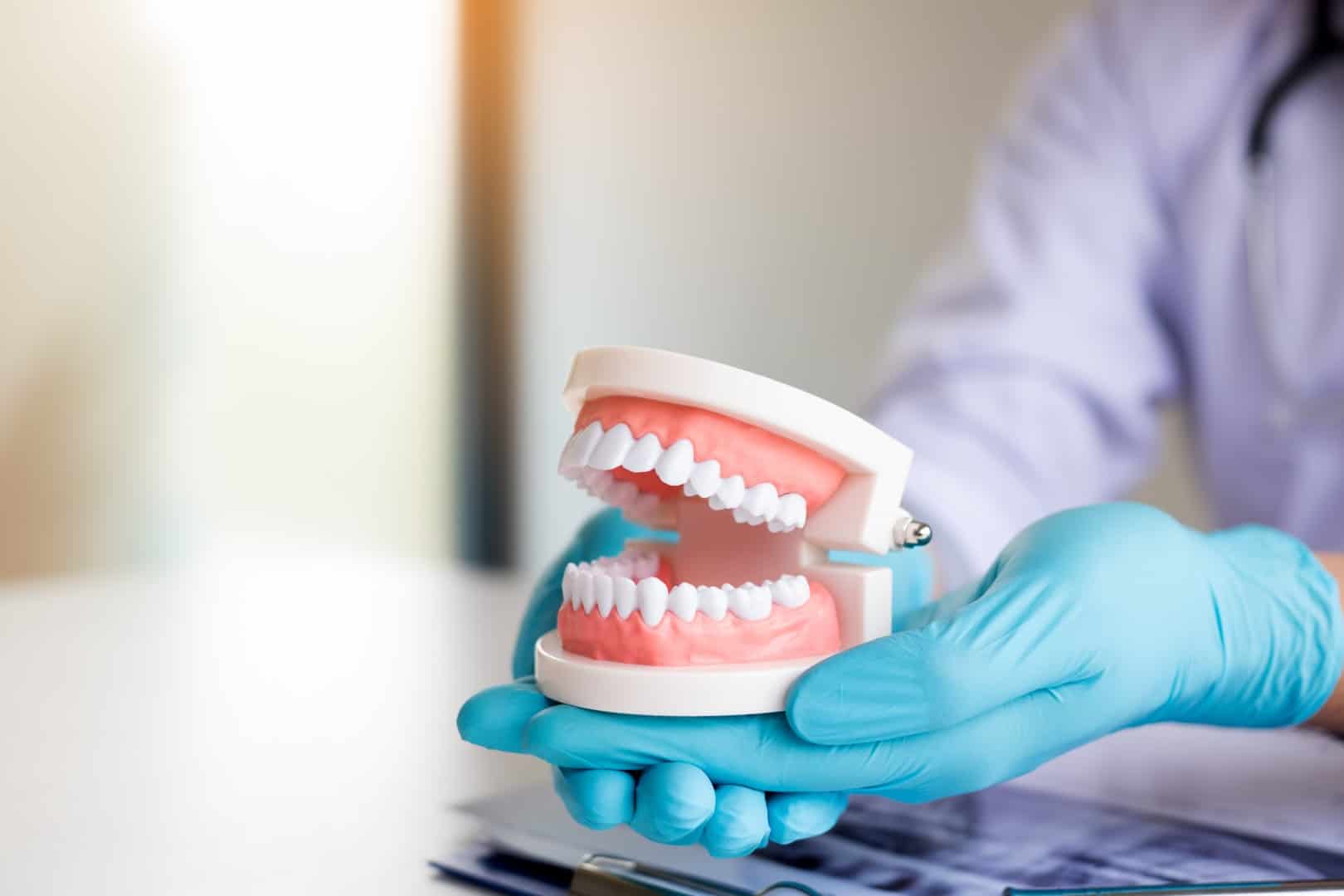 https://dentaltech.ie/wp-content/uploads/2021/09/shutterstock_1306073950-Large.jpg